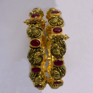MGDM – NAGA STONE BRIDAL BANGLE
