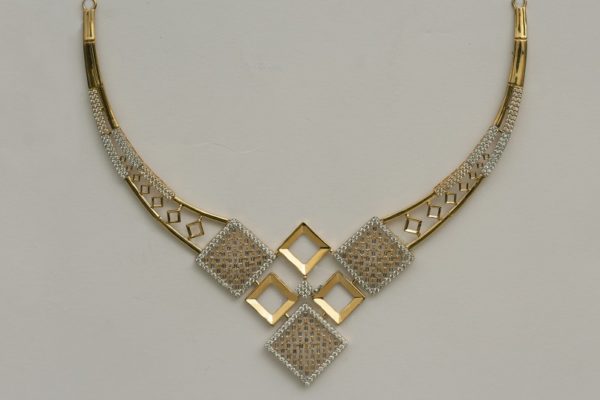 MGDM - 22K GOLD ROSE NECKLACE
