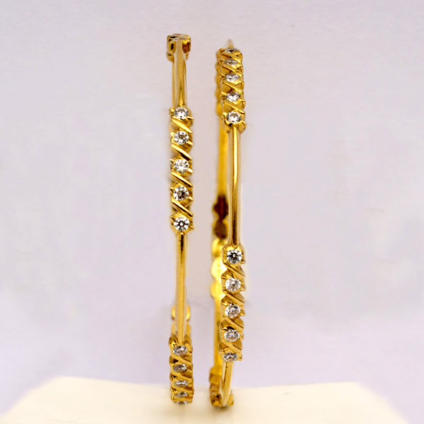 MGDM– PRECIOUS STONES BRIDAL BANGLES
