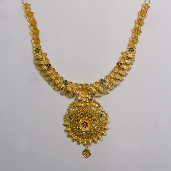 MGDM – CBE ENAMEL NECKLACE