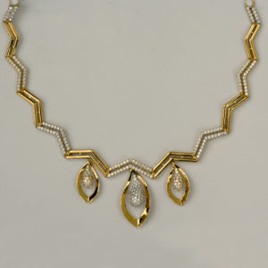 MGDM – CASTING STONE NECKLACE