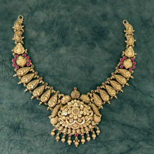MGDM – FANCY DIAMOND NECKLACE MGDM – FANCY DIAMOND NECKLACE