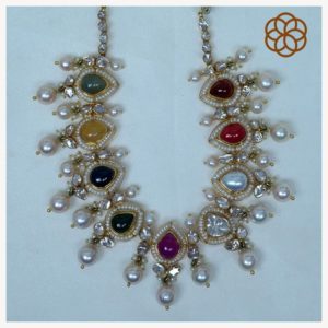 MGDM - DIAMOND STUDDED OPEN SETTING NECKLACE MGDM - DIAMOND STUDDED OPEN SETTING NECKLACE