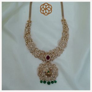 MGDM - DIAMOND STUDDED OPEN SETTING PENDANT WITH CHAIN