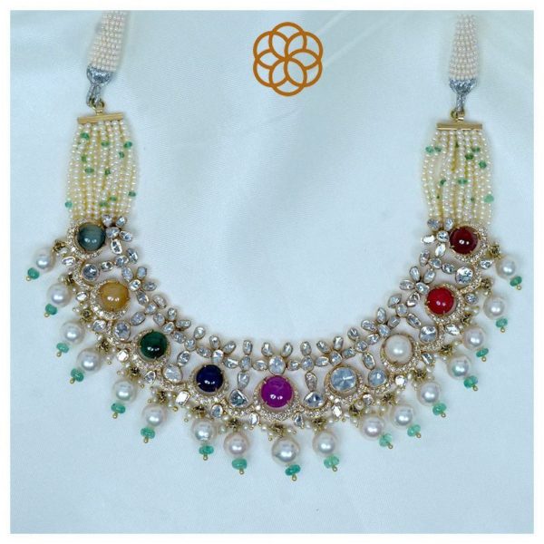 MGDM - DIAMOND STUDDED OPEN SETTING NECKLACE