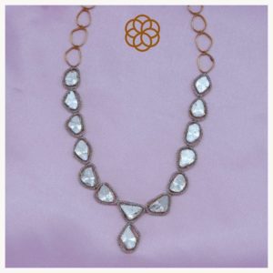 MGDM - DIAMOND STUDDED OPEN SETTING NECKLACE MGDM - DIAMOND STUDDED OPEN SETTING NECKLACE