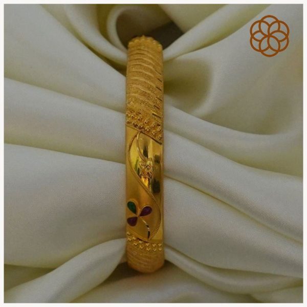 MGDM - GOLD BANGLE