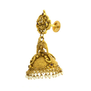 Mahalaxmi Gold and Diamond Merchants-real Nagas Stone Stud
