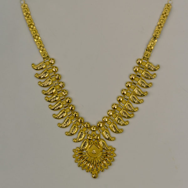 MGDM - MANGO WITH PENDANT NECKLACE (KERALA PATTERN)