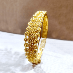 MGDM- KADA OVAL WITH SCREW KOLKATTA BANGLE