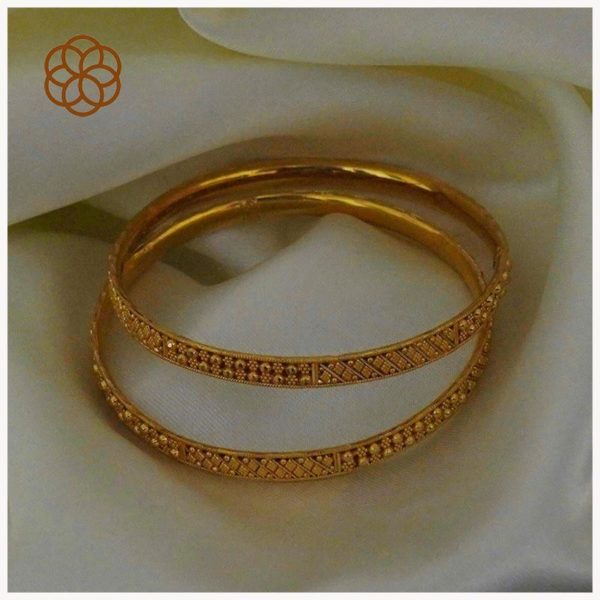 MGDM - GOLD BANGLE