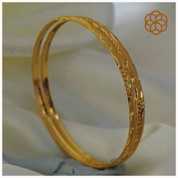 MGDM - GOLD BANGLE